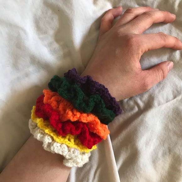 Rainbow Scrunchies Bundle of 6 - Picture 4 of 5